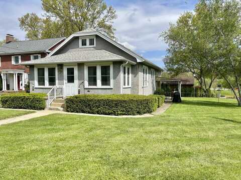 1603 11th Street, Peru, IL 61354