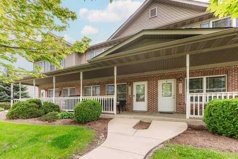 301 Par Five Unit B Drive, DeKalb, IL 60115