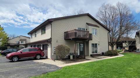 1811 Kerrybrook Court, Sycamore, IL 60178