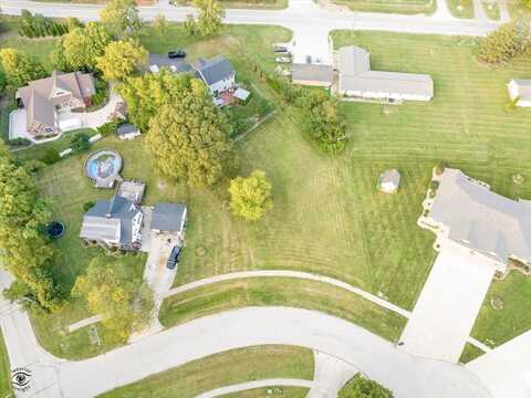 100 Golfview Court, Sandwich, IL 60548