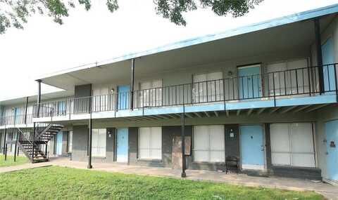 3249 S S Staples Street, Corpus Christi, TX 78411