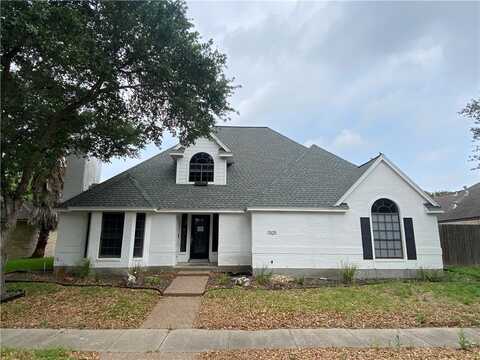 7429 Lake Maggorie Drive, Corpus Christi, TX 78413