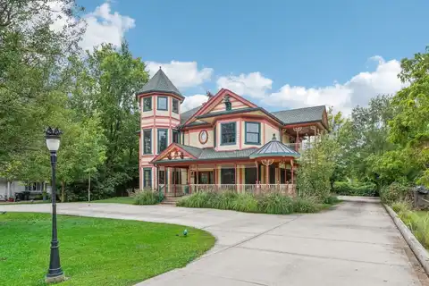 6022 Peck Avenue, La Grange Highlands, IL 60525
