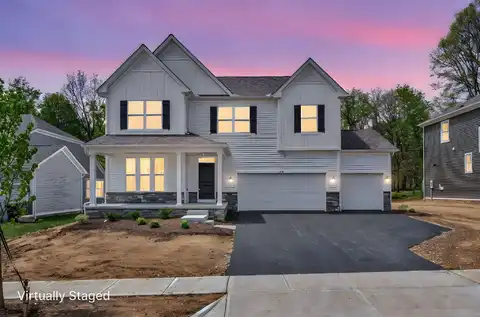 218 Isleta Drive, Pataskala, OH 43062