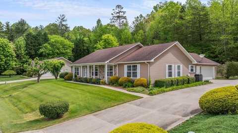 42 W Coventry Drive, Franklin, NC 28734