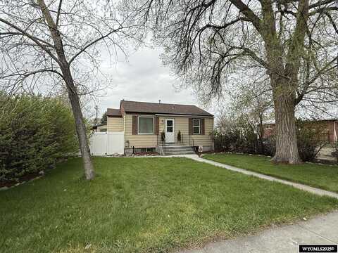 709 E Jackson, Riverton, WY 82501