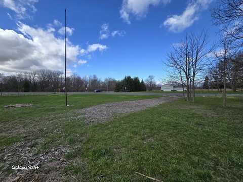 00 S DeWitt, DeWitt, MI 48820