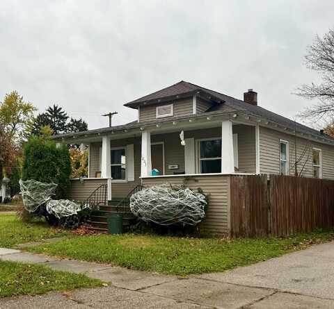 1803 Clinton, Saginaw, MI 48602