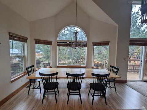 2367 Wasabe Drive, South Lake Tahoe, CA 96150