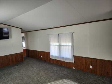 14574 Leeds Court, Shelby, MI 48315