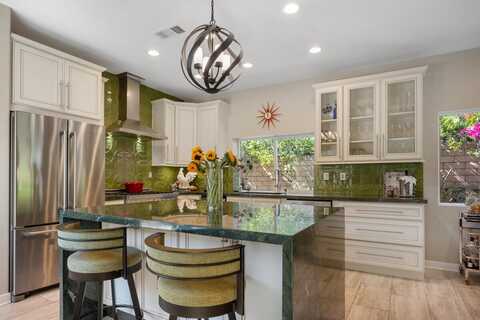 642 E Daisy Street, Palm Springs, CA 92262