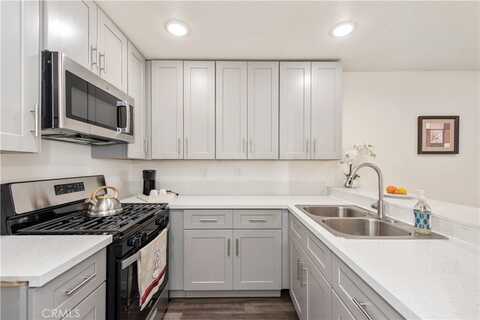 450 E 4th, Santa Ana, CA 92701