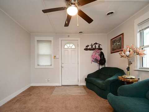 3316 AVE I, COUNCIL BLUFFS, IA 51501