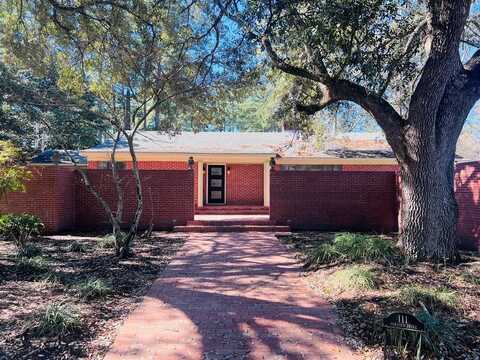 111 Oakview, Brookhaven, MS 39601