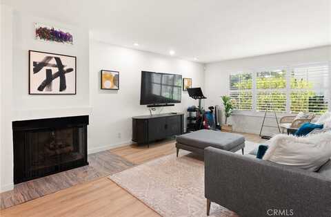 4321 Matilija Avenue, Sherman Oaks, CA 91423