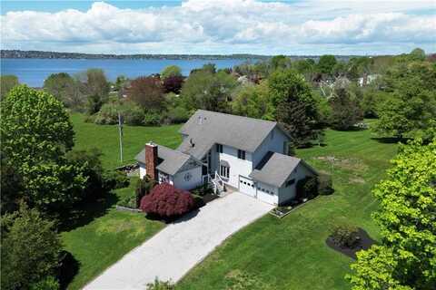 176 Winnisimet Drive, Tiverton, RI 02878