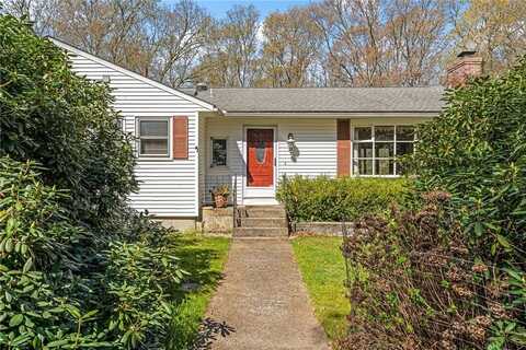 243 Tomaquag Road, Hopkinton, RI 02804