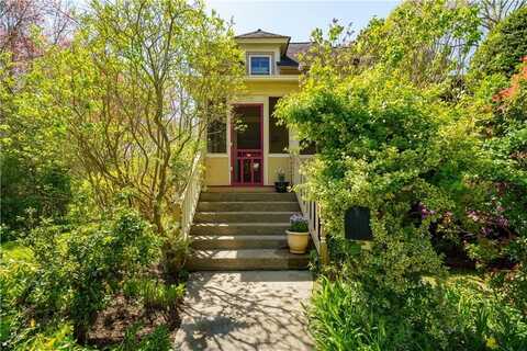 148 Lippitt Avenue, Warwick, RI 02889