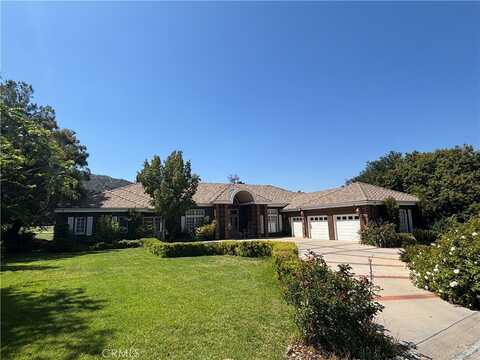 38261 Shoal Creek Drive, Murrieta, CA 92562