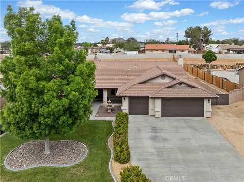 18808 Nowata Road, Apple Valley, CA 92307