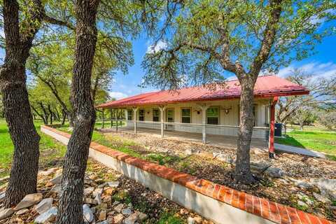 563 J B Rd., Harper, TX 78631