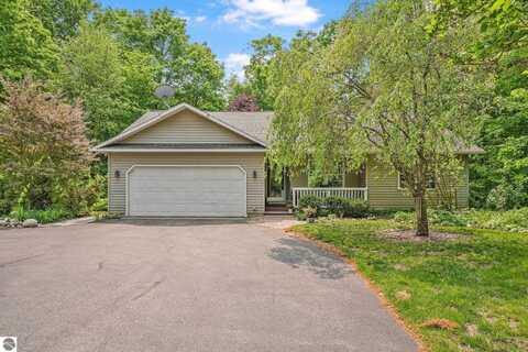5153 Silver Pines Road, Traverse City, MI 49685