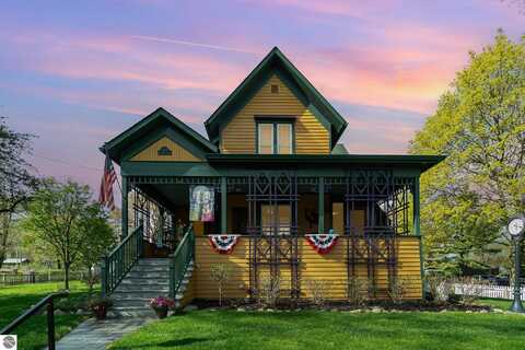 127 E North Street, Ithaca, MI 48847