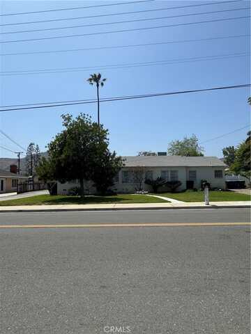 5214 Golden Avenue, Riverside, CA 92505