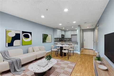 450 E 4th Street, Santa Ana, CA 92701