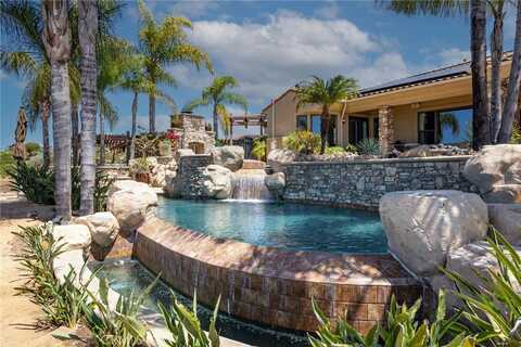 3863 Flowerwood Lane, Fallbrook, CA 92028