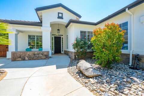 1050 Sleepy Hollow Road, Paso Robles, CA 93446