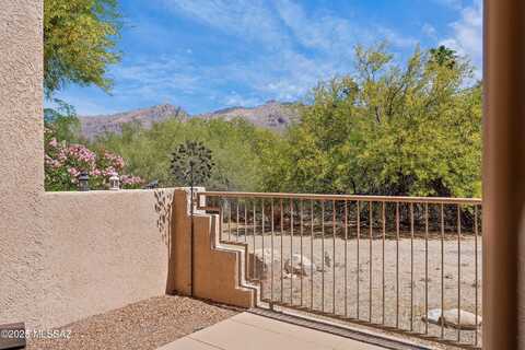 5675 N Camino Esplendora, Tucson, AZ 85718