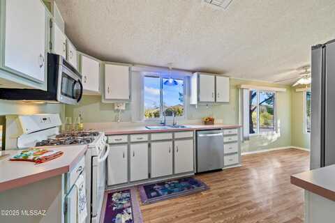2560 W San Juan Terrace, Tucson, AZ 85713
