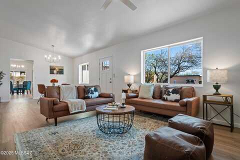 9453 E Pena Drive, Tucson, AZ 85730