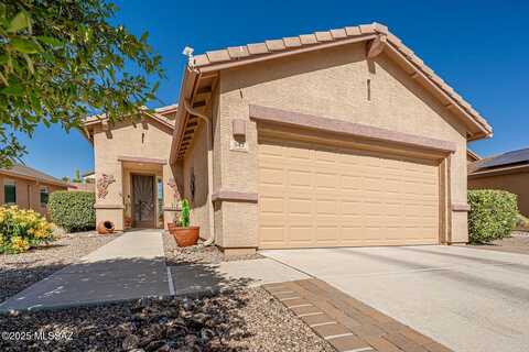 547 N Eakins Trail, Green Valley, AZ 85614