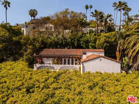 5163 Franklin Ave, Los Angeles, CA 90027