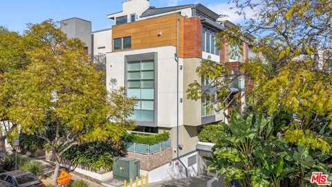 1250 N Harper Ave, Los Angeles, CA 90046