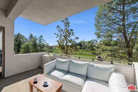 641 Wilcox Ave, Los Angeles, CA 90004