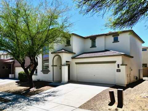 103 W Camino Rio Chiquito, Sahuarita, AZ 85629