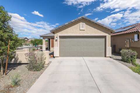 12605 N Ellsbury Lane, Marana, AZ 85653