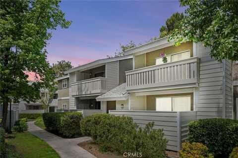 27643 Susan Beth Way, Saugus, CA 91350