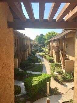 184 Lemon Grove, Irvine, CA 92618