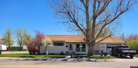1001 Country Club Road, Casper, WY 82609