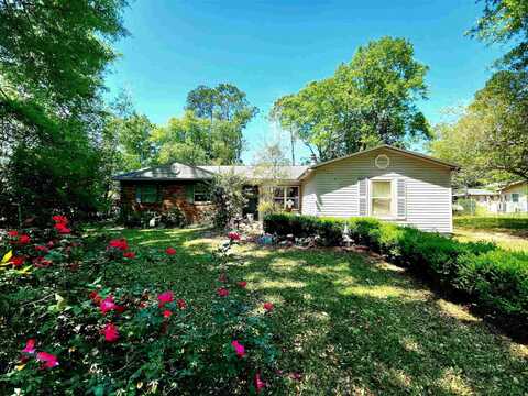 9518 LISKA Drive, Tallahassee, FL 32305
