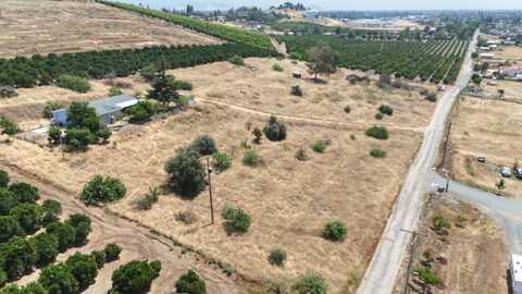 24104 N Bellah, Lindsay, CA 93247