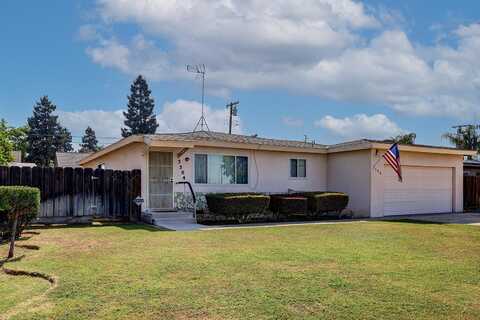 3504 S Dollner Street, Visalia, CA 93277