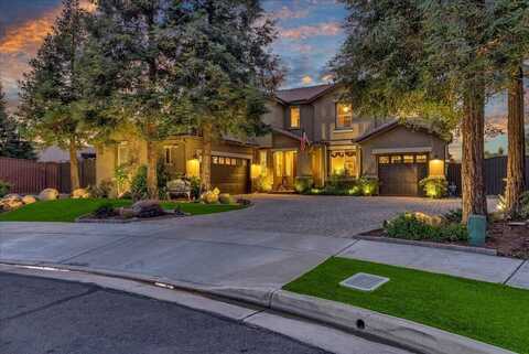 3558 W Delaware Court, Visalia, CA 93291