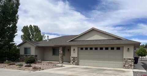 1246 Peppertree Drive, Montrose, CO 81401