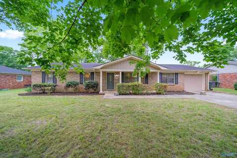 1217 Count Mallard Drive SE, Decatur, AL 35601