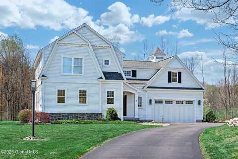 5 Pickett Lane, Clifton Park, NY 12148